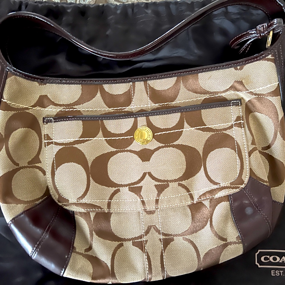 Coach shoulder bag